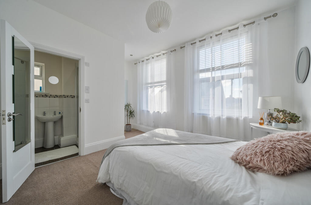 1369239-15-68f0fa...