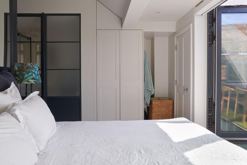 230784 - TMH_46_Cheshire_St_23_08_24_8677.jpg