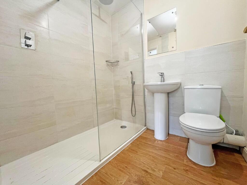 Shower.jpg