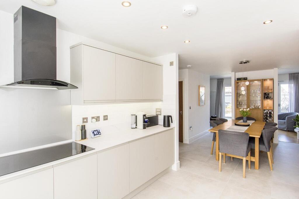 (Kitchen Area Photo Two)