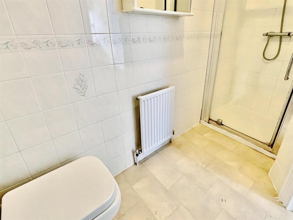 Ensuite Shower Room W/C