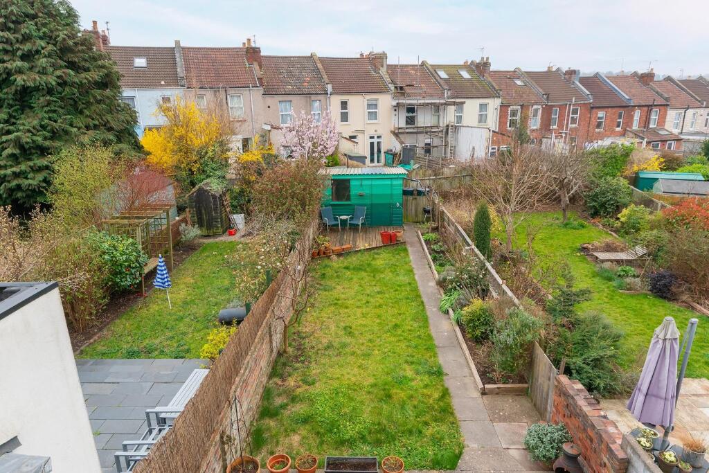 0S4RBN - External H.jpg