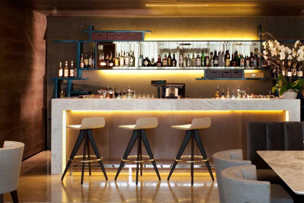 Residents' Bar