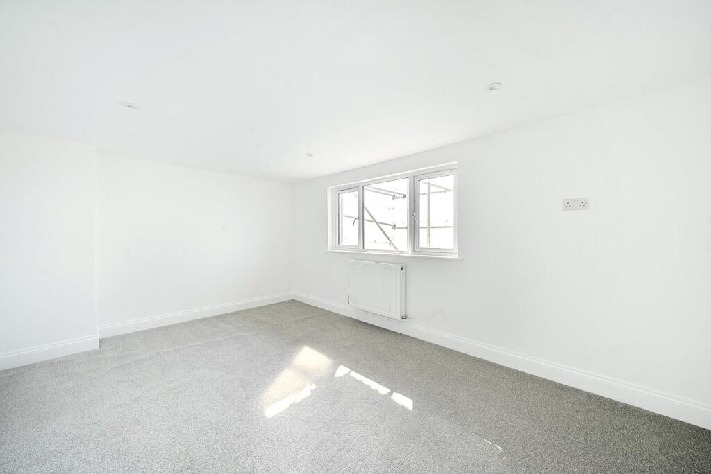 Double Bedroom 4