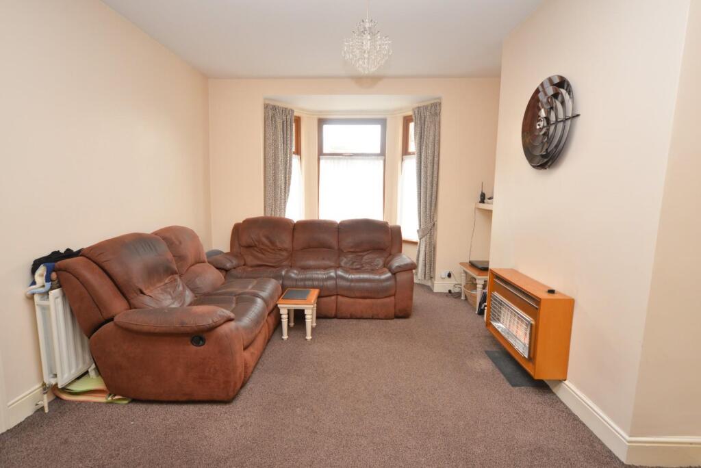 Lounge  1.jpg