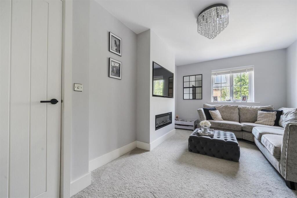 21-1331823-59-688cba9b32608-ARW (1)-21.jpg