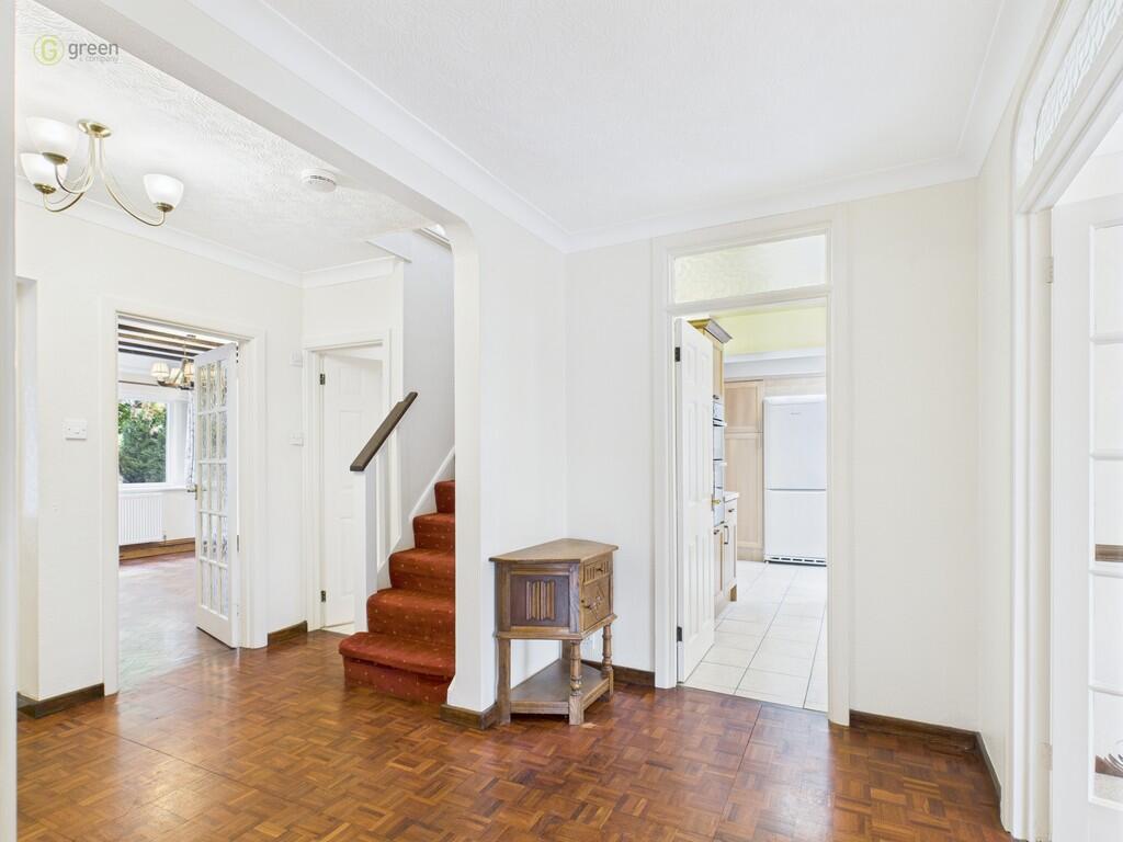 CAM03830G0-PR0202...