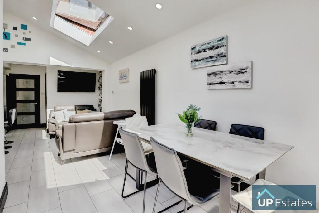 Living Kitchen Diner