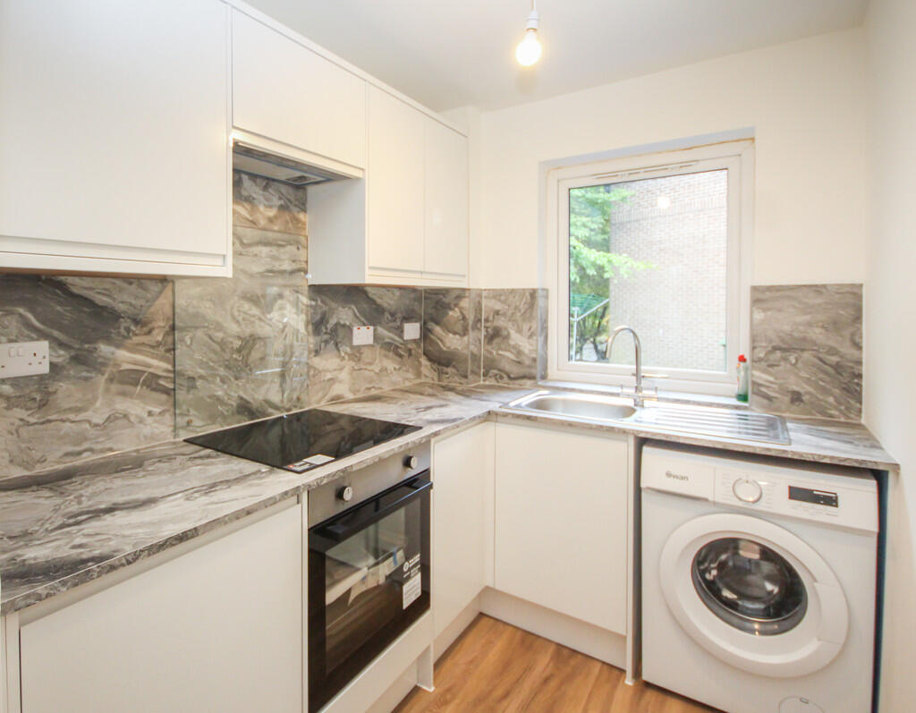 3d Wester Bankton...