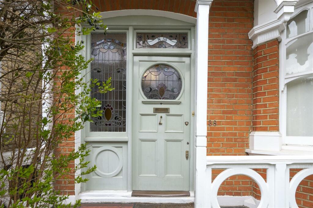 38 Dunmore Road,1.jpg