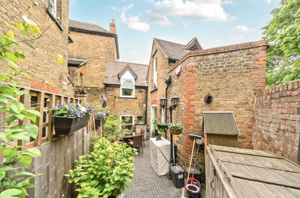 Davidson Frost-Wellings, DFW, Green Lane, Stanmore