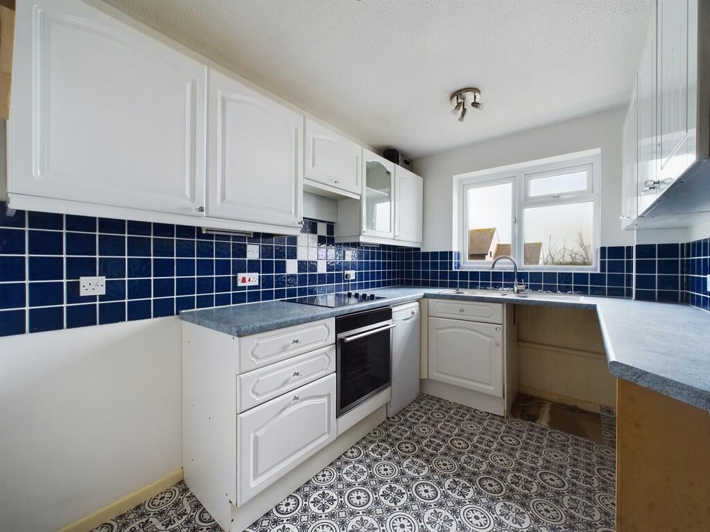 CAM02089G0-PR0394...