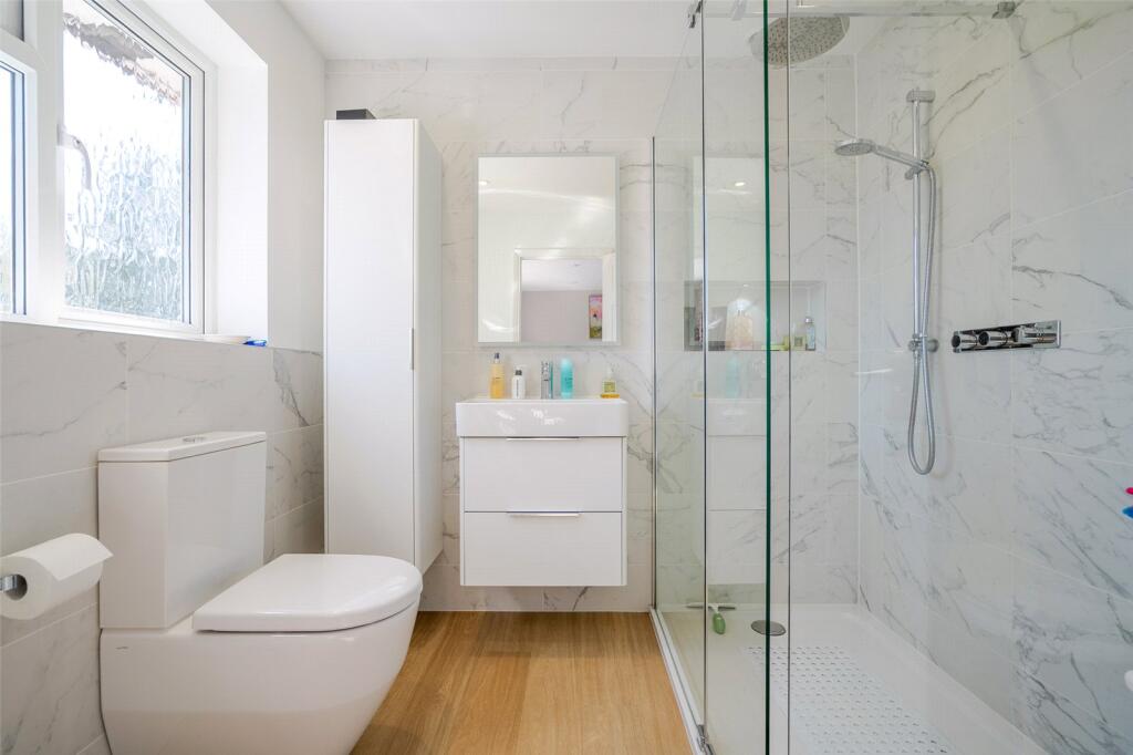 Ensuite Shower Room