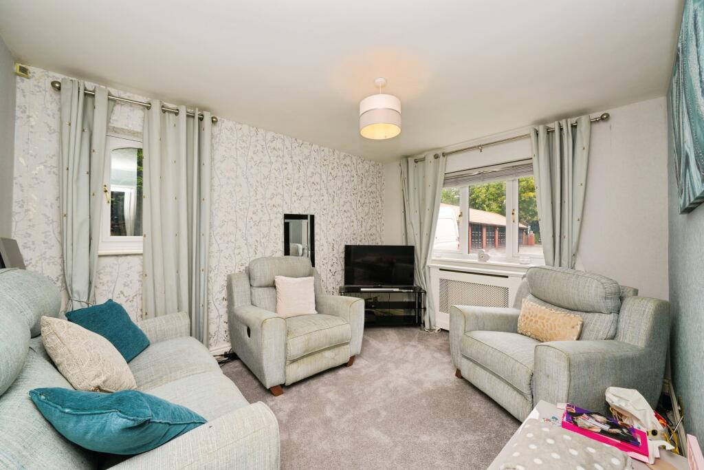 Bedroom 3/Reception Room 2