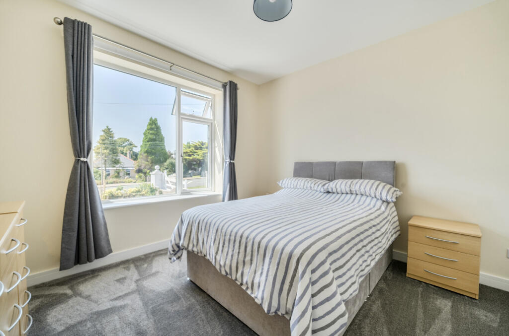 1339869-8-689b75a...