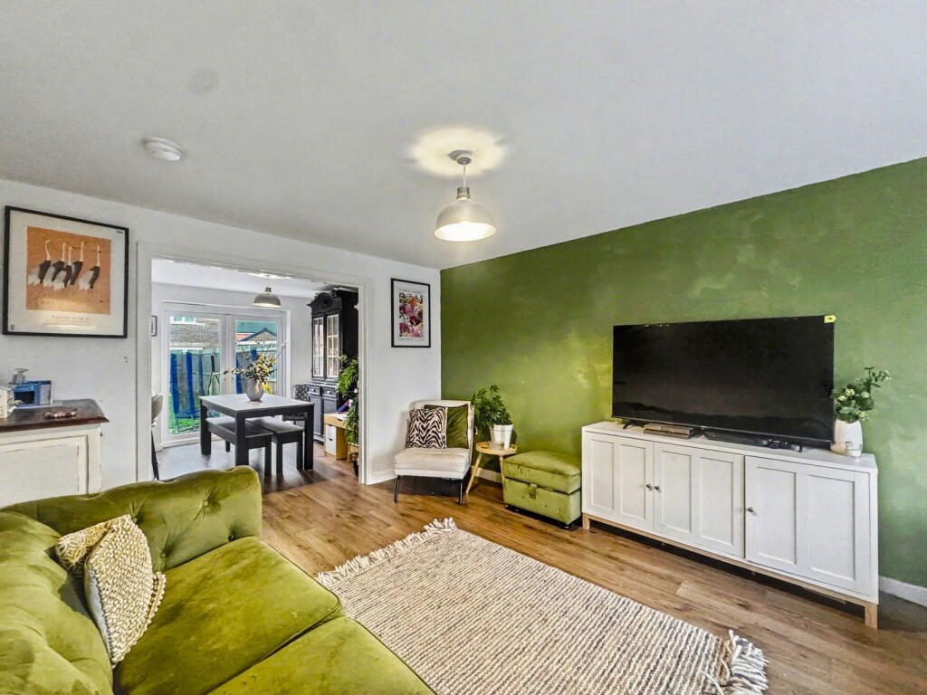 Peterson Place, Ladgate Woods