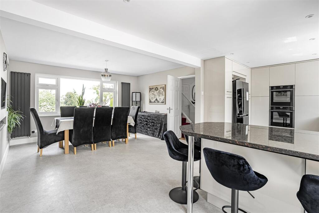 Langleys, 6 Deans Row, Gayton