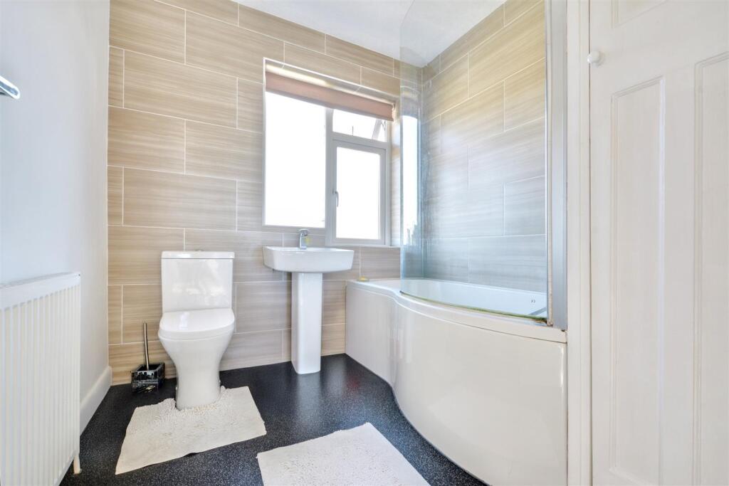 Bathroom.jpeg