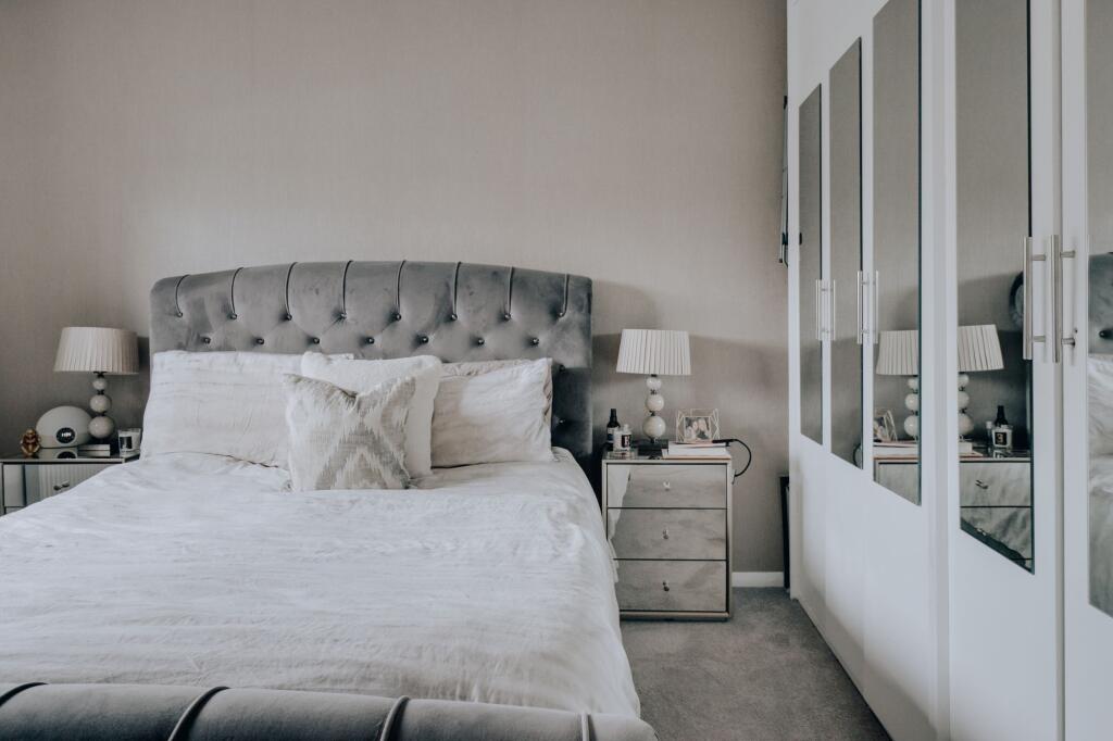 Main bedroom