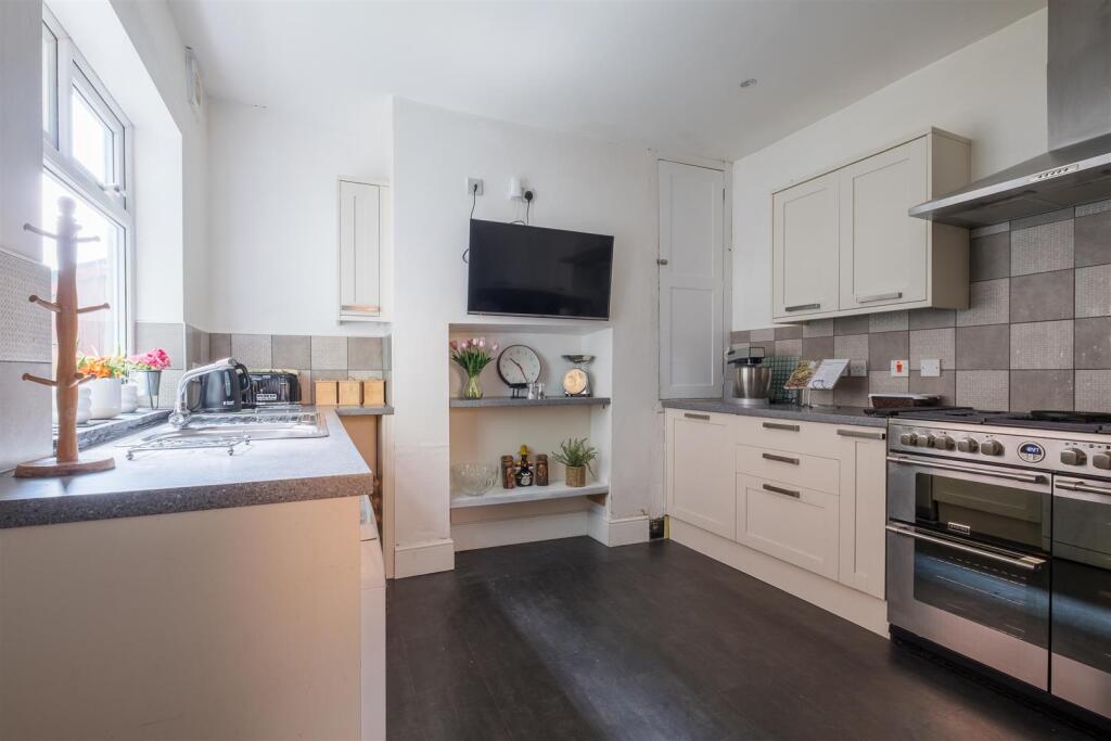 untitled (9 of 25).jpg