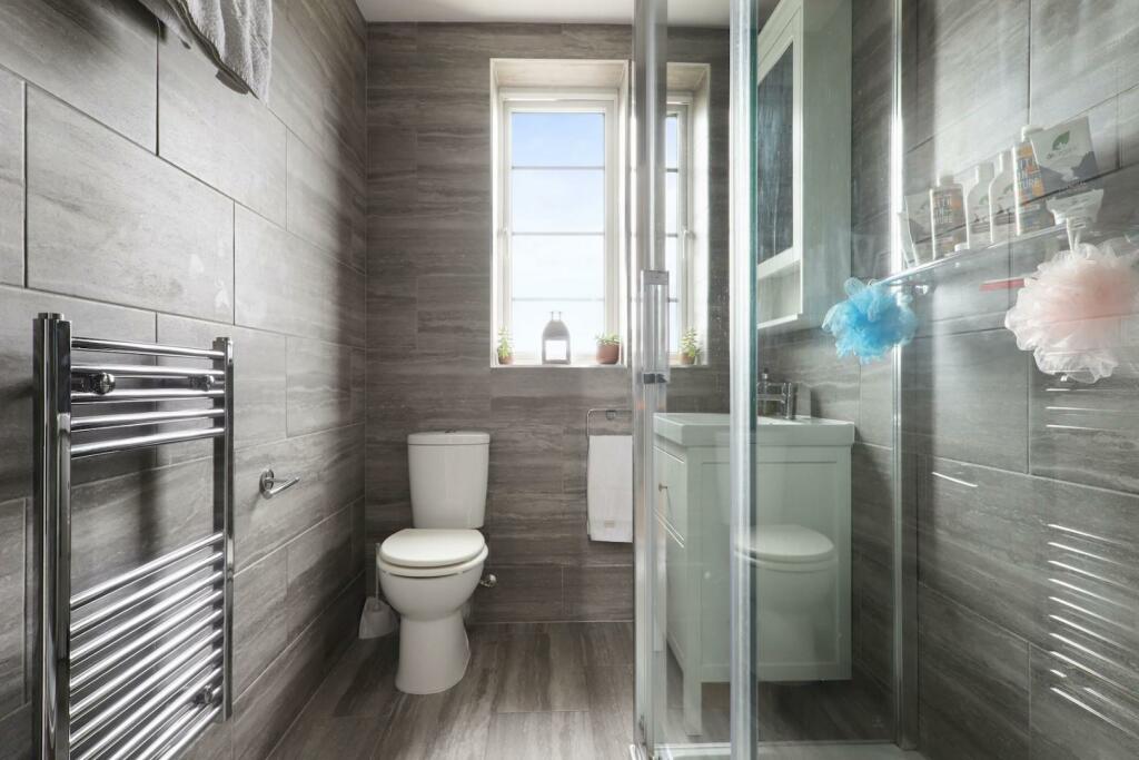 10-9ef9JHPropWpen- 27 Sherborne Court - 29 (1)-med