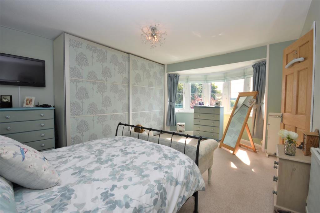 Master Bedroom.JPG