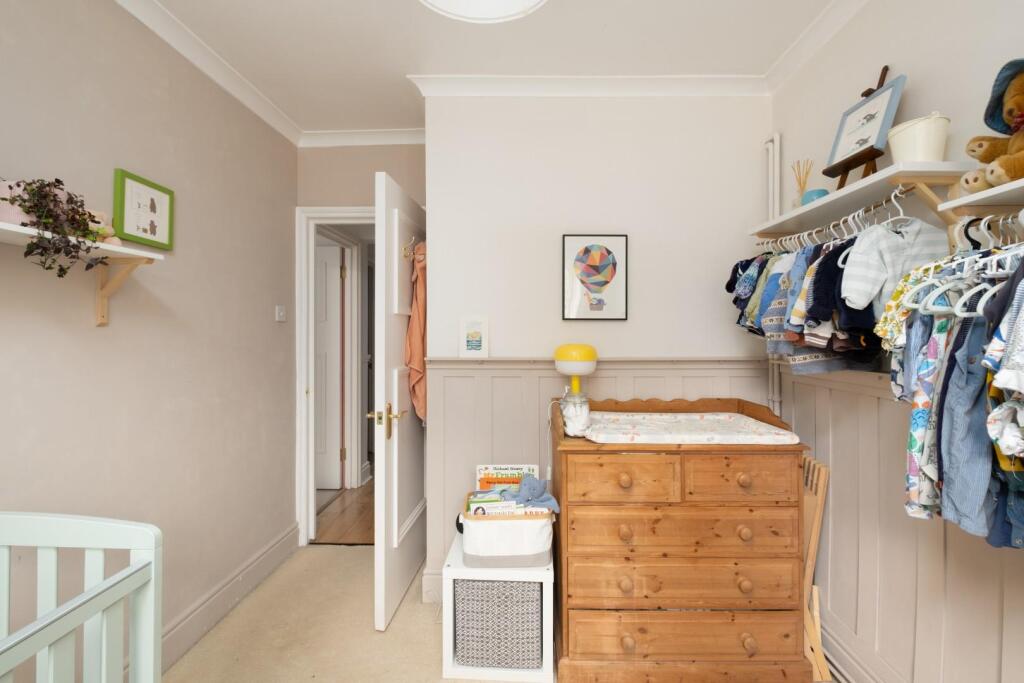 Garden Flat, 7 Cotham Side, BS6--12.jpg