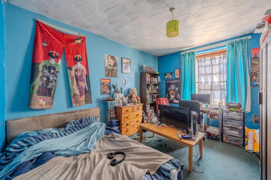 8 Cwmavon Road-4.jpg