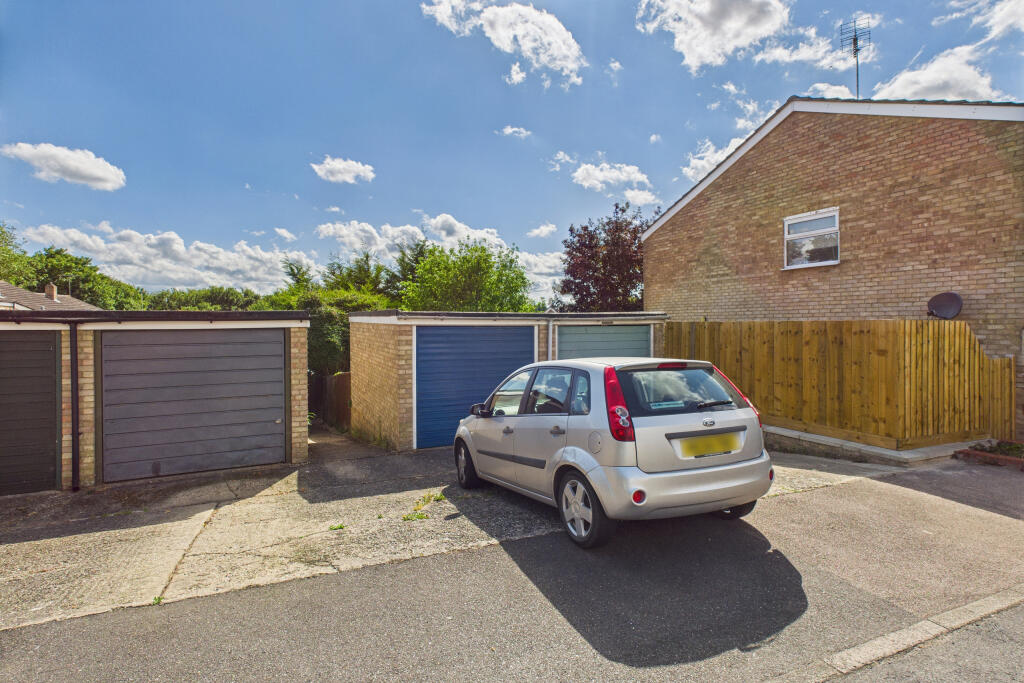 CAM05454G0-PR0021-STILL015