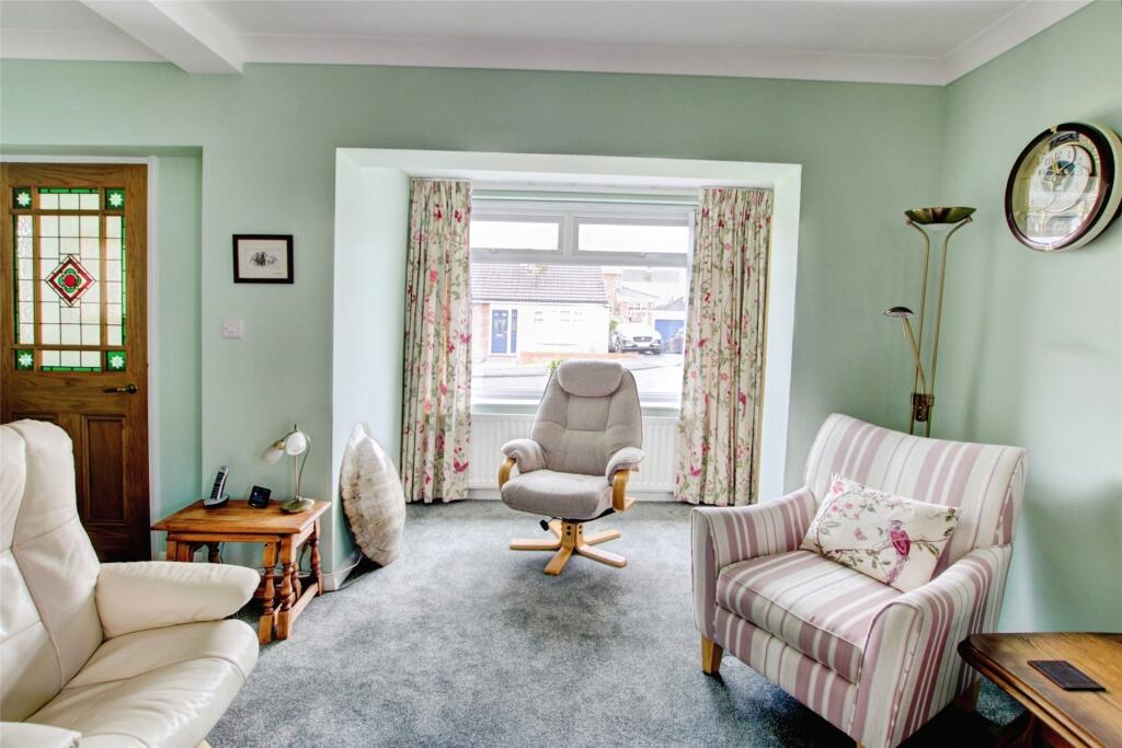 Lounge Bay