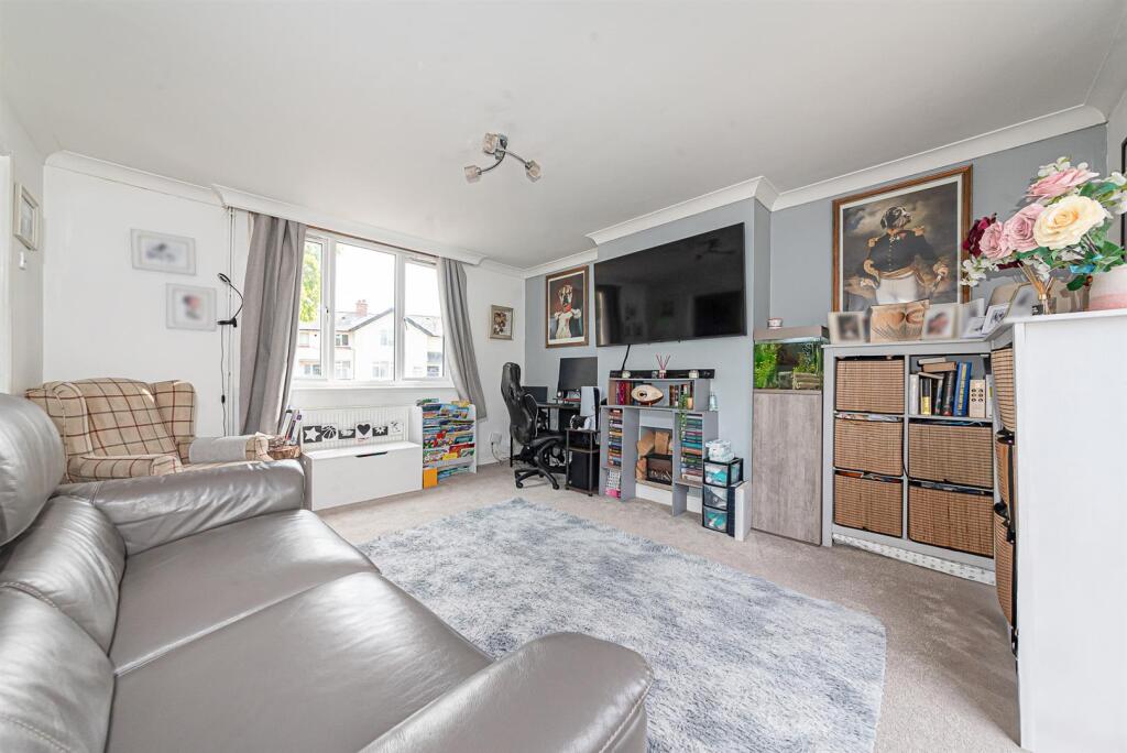 31 Chetwode Place (13).jpg