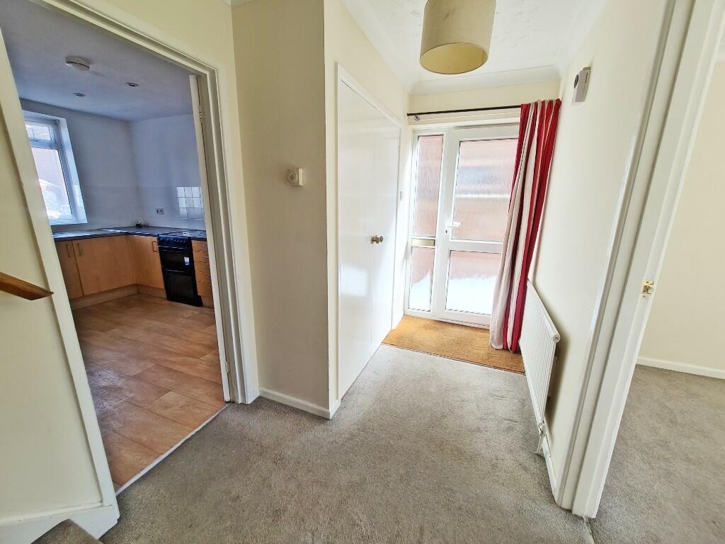 Hallway to Kitchen