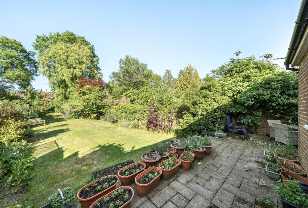 5-68238669300eb-1...