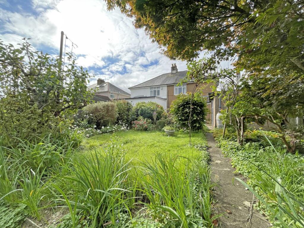 Bowden Park Road 47 Garden 2.jpg