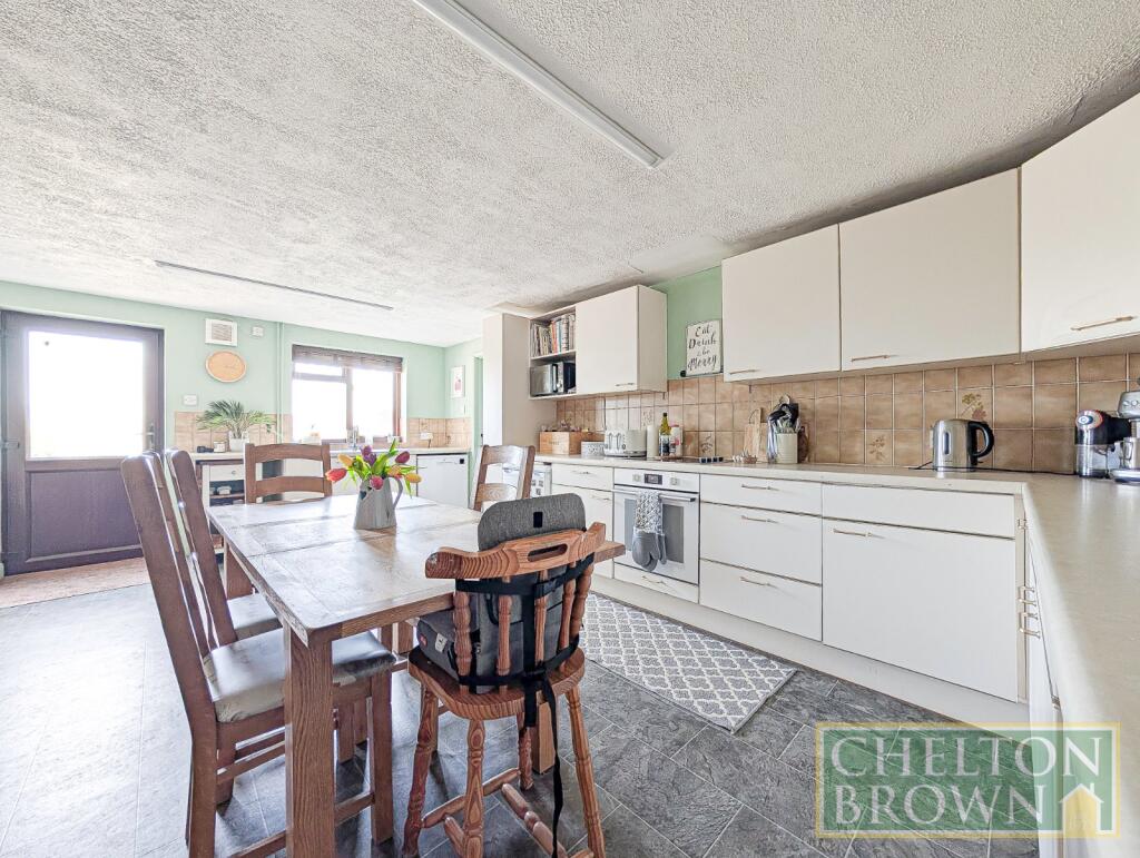 Kitchen &amp; Diner
