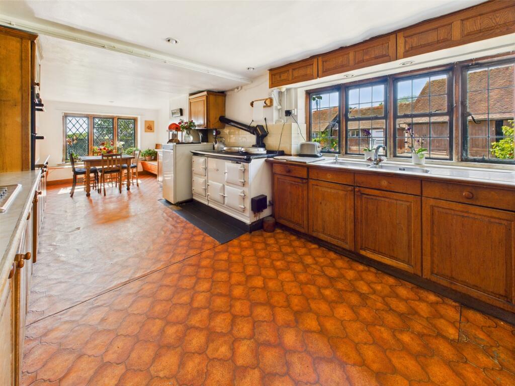 kitchen/breakfast room