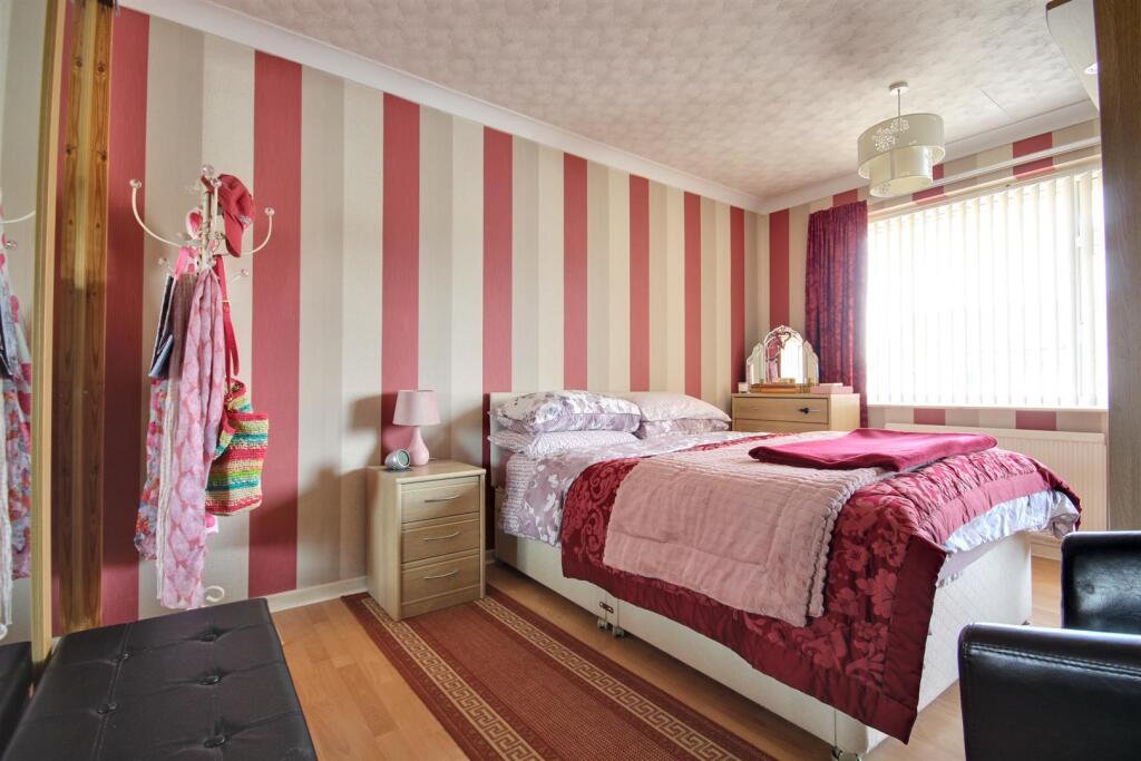 Loatley Green (41).jpg