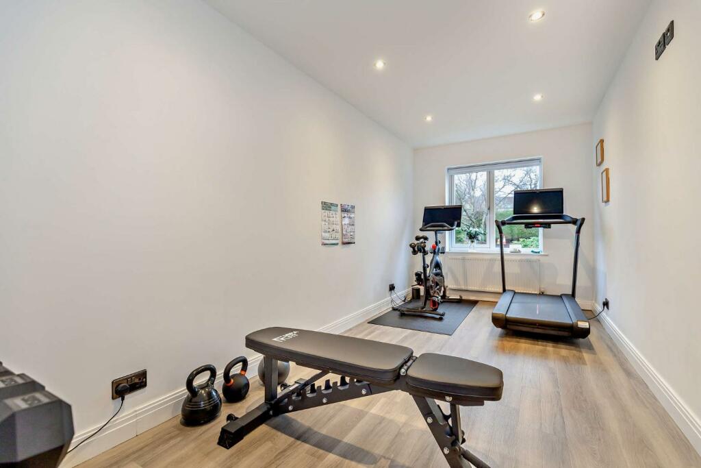 8631250-interior37-800.jpg