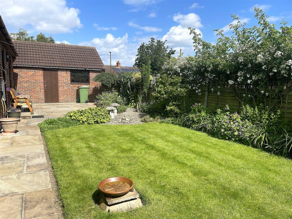 GARDEN