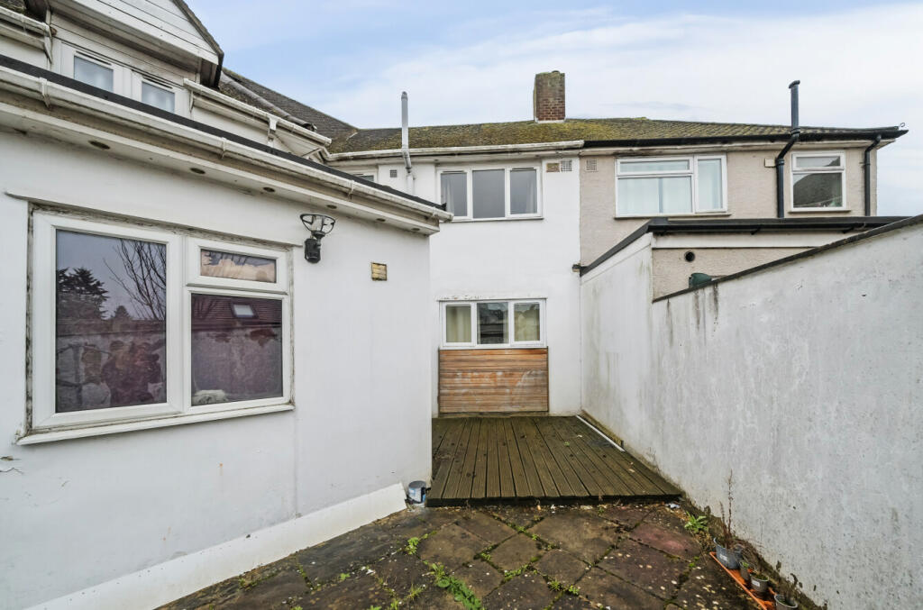 Rear External