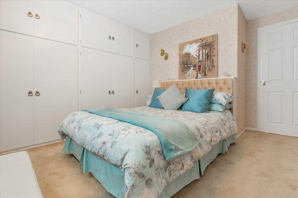 Bedroom One (3)