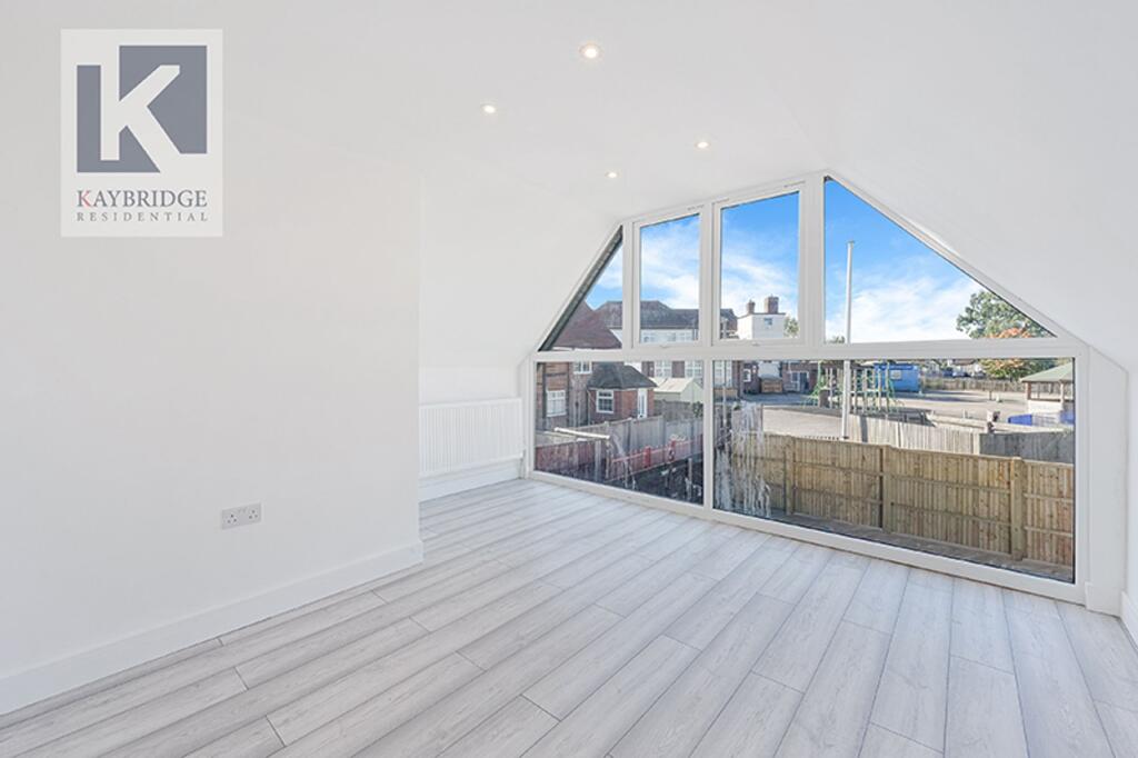 Cudas Close, Epsom - KT19 0QF