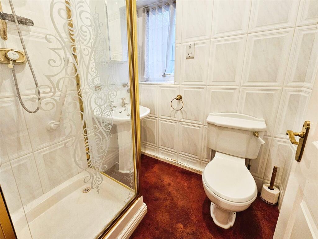 En-Suite Shower Room