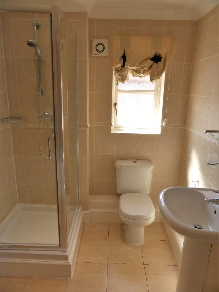 Master Ensuite