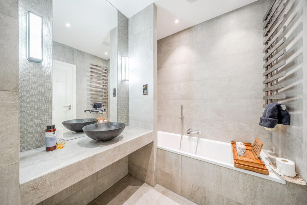 1350226-3-68c30f6...