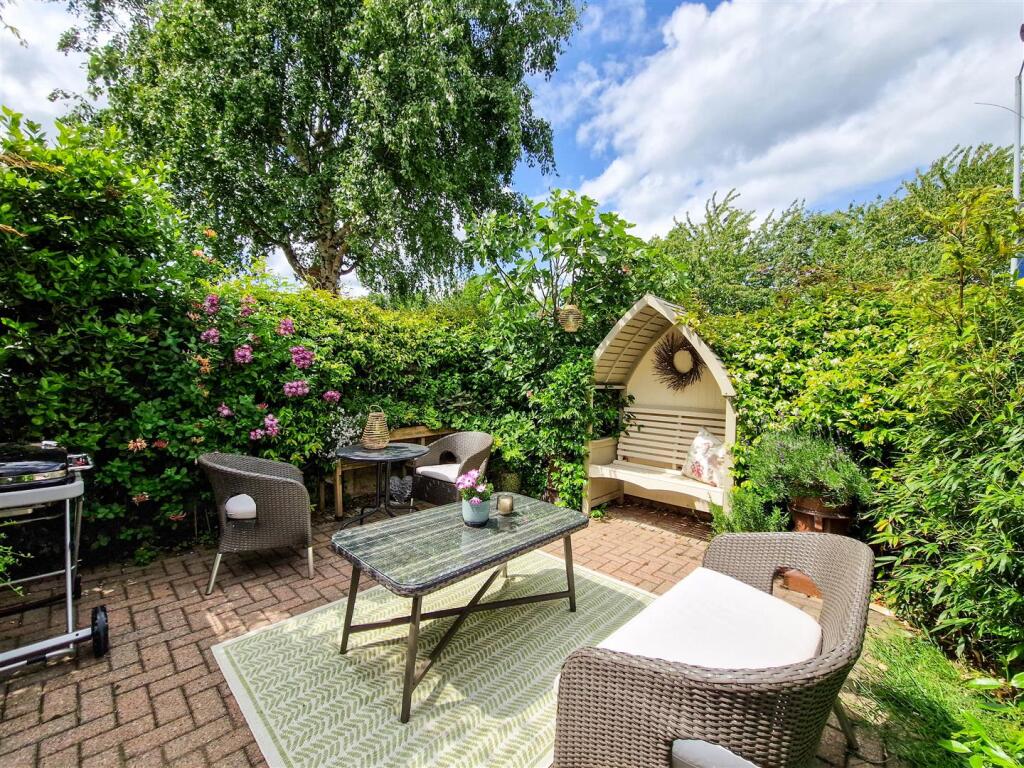 Private seating area