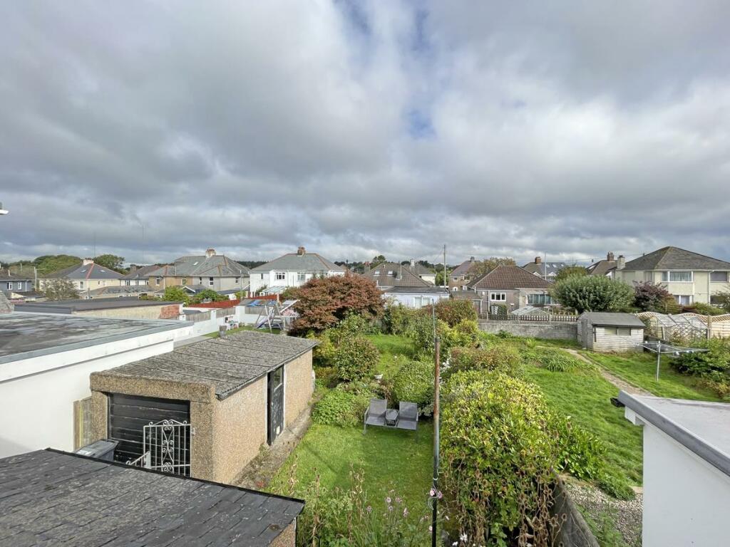 Bowden Park Road 47 Garden Front.jpg