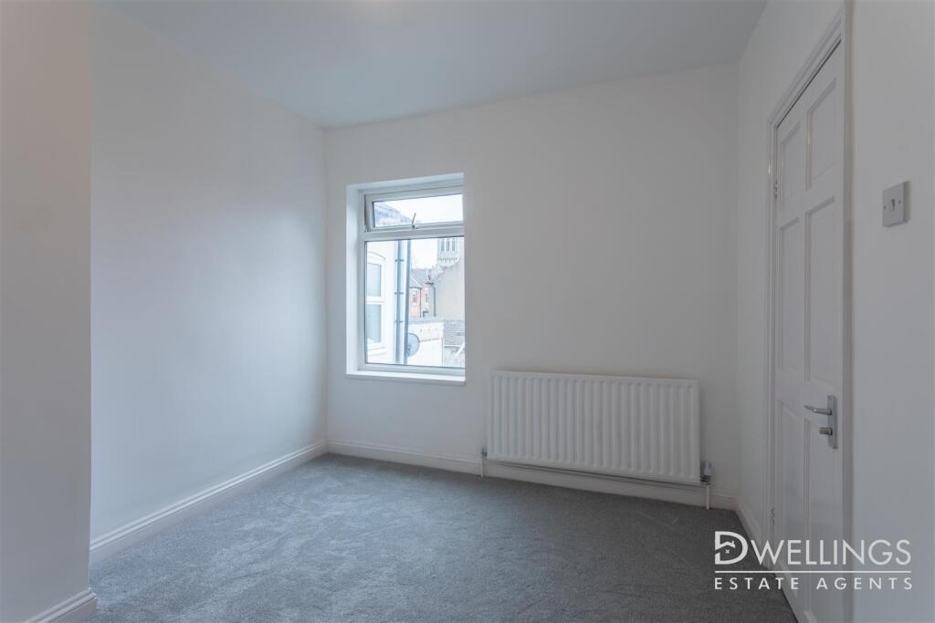 DWELEST- 53 Byrkley Street, DE14 2EL-0013.jpg