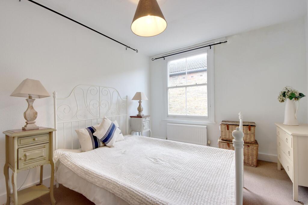 Main bedroom