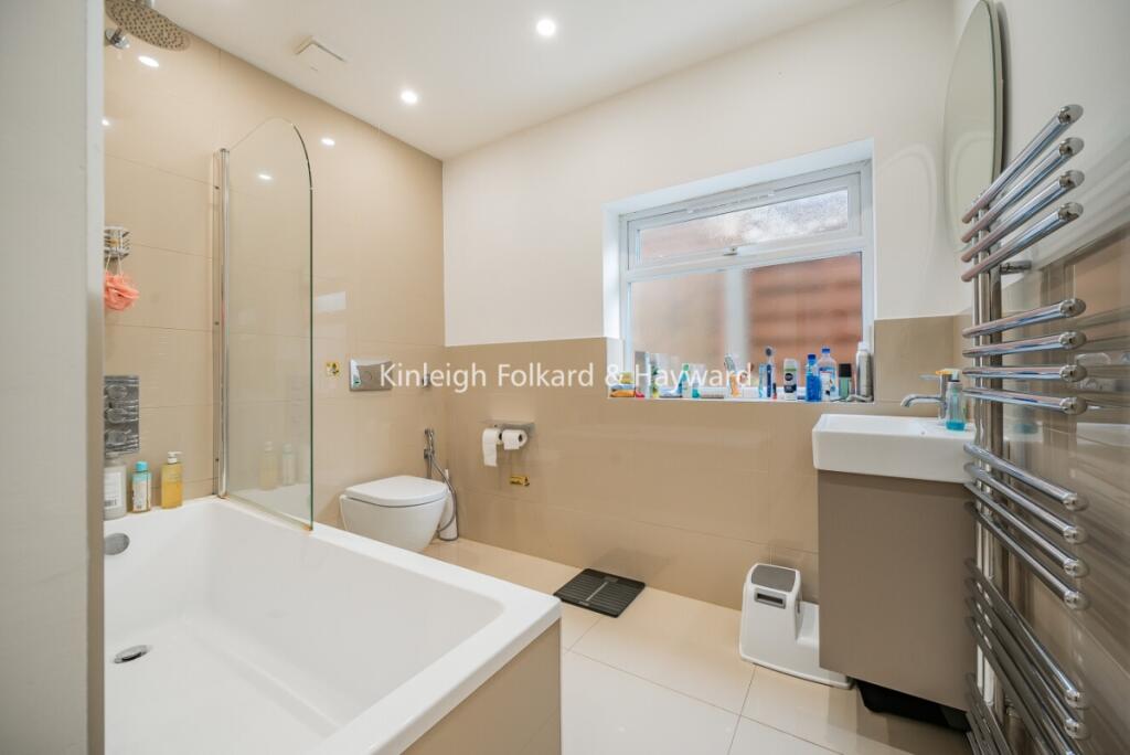 13e40d78-33cc-4bdb-b